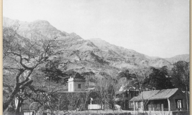 1930年，刚建成的鹫峰地震台